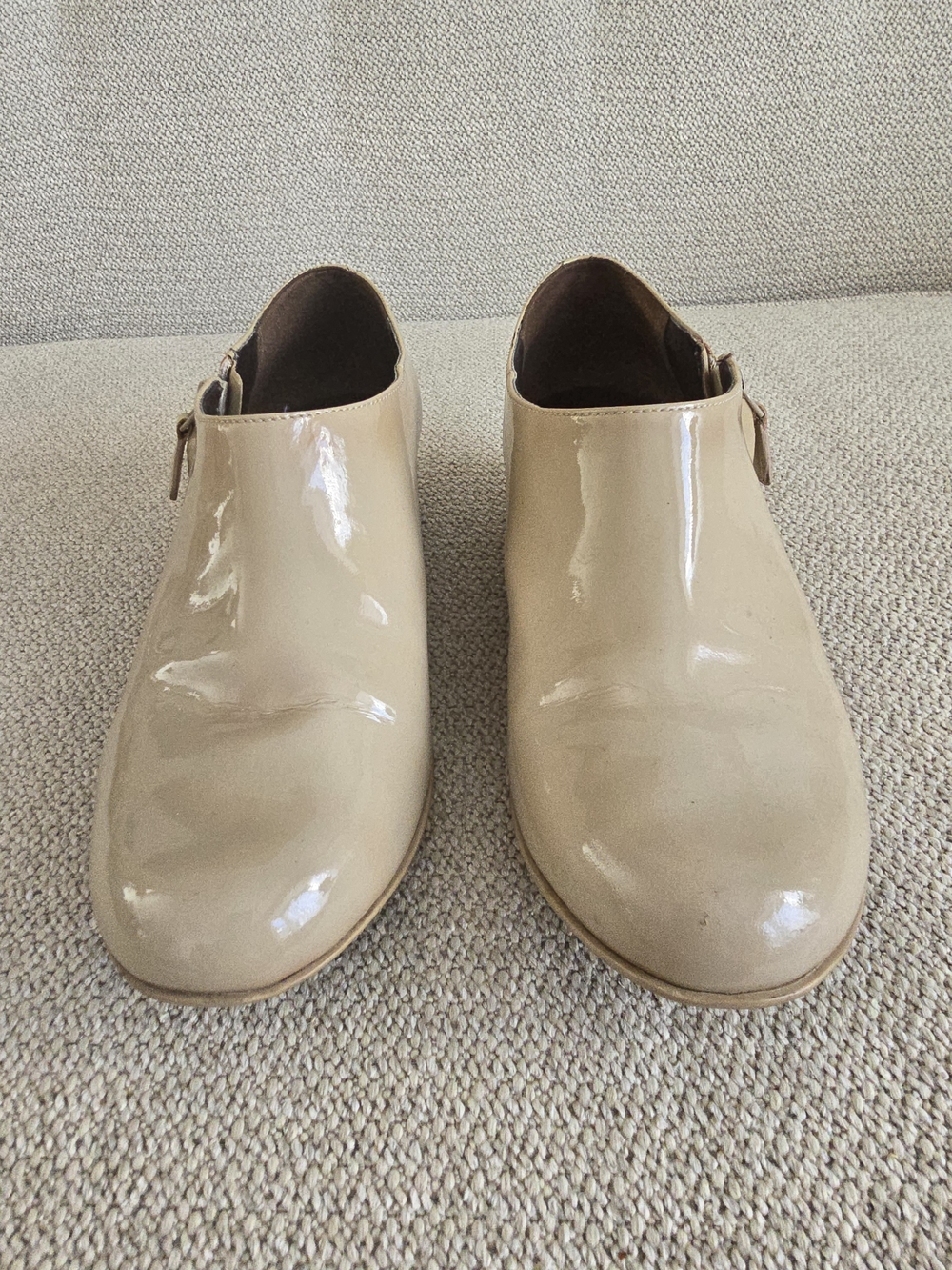 COLE HAAN GRANDOS Callie Waterproof Patent Leather Wedge Rainbooties - Cream, 7 - Picture 4 of 9
